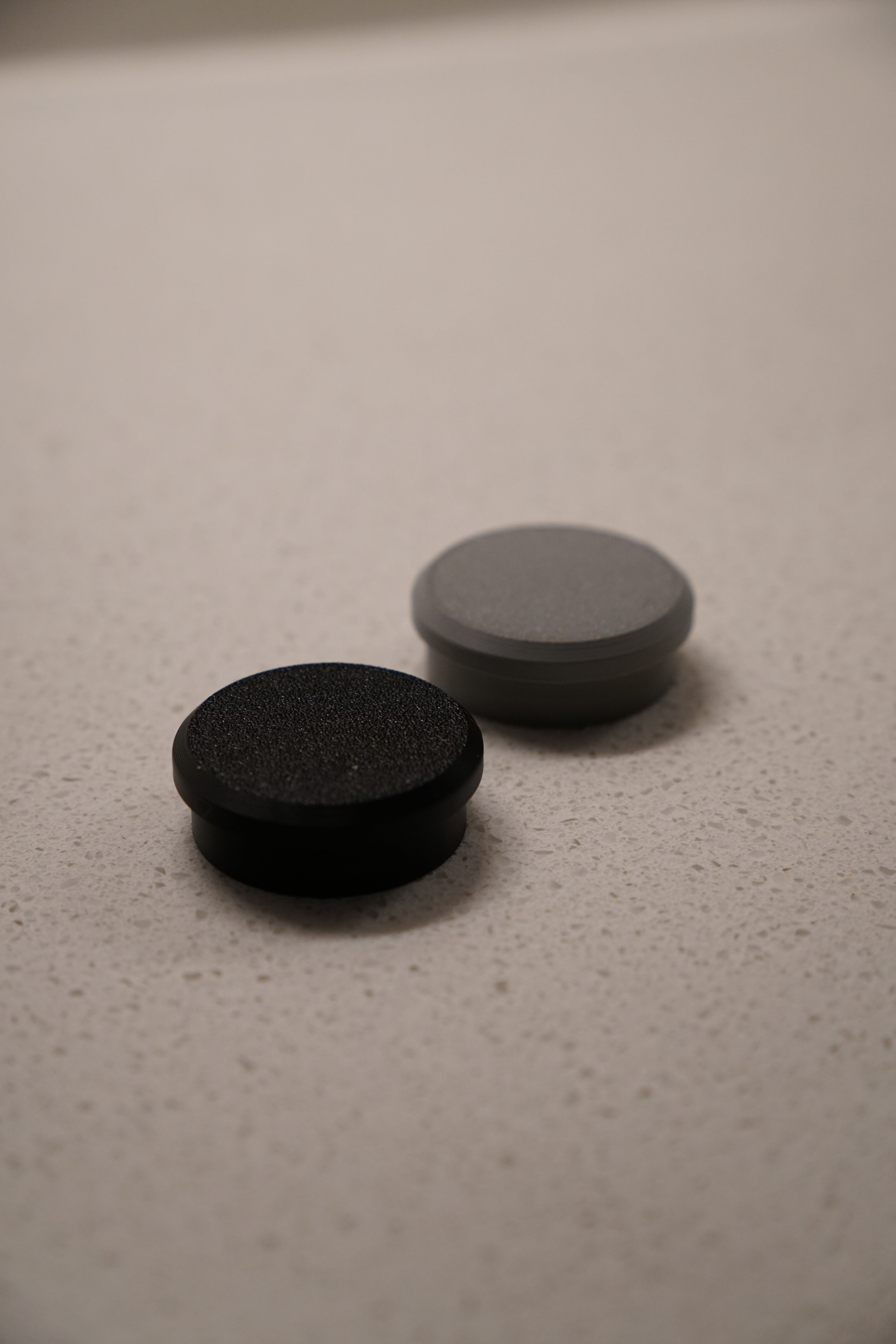 Air Tag Holder-Frame plug for Razor Mx650 (PRE-ORDER)